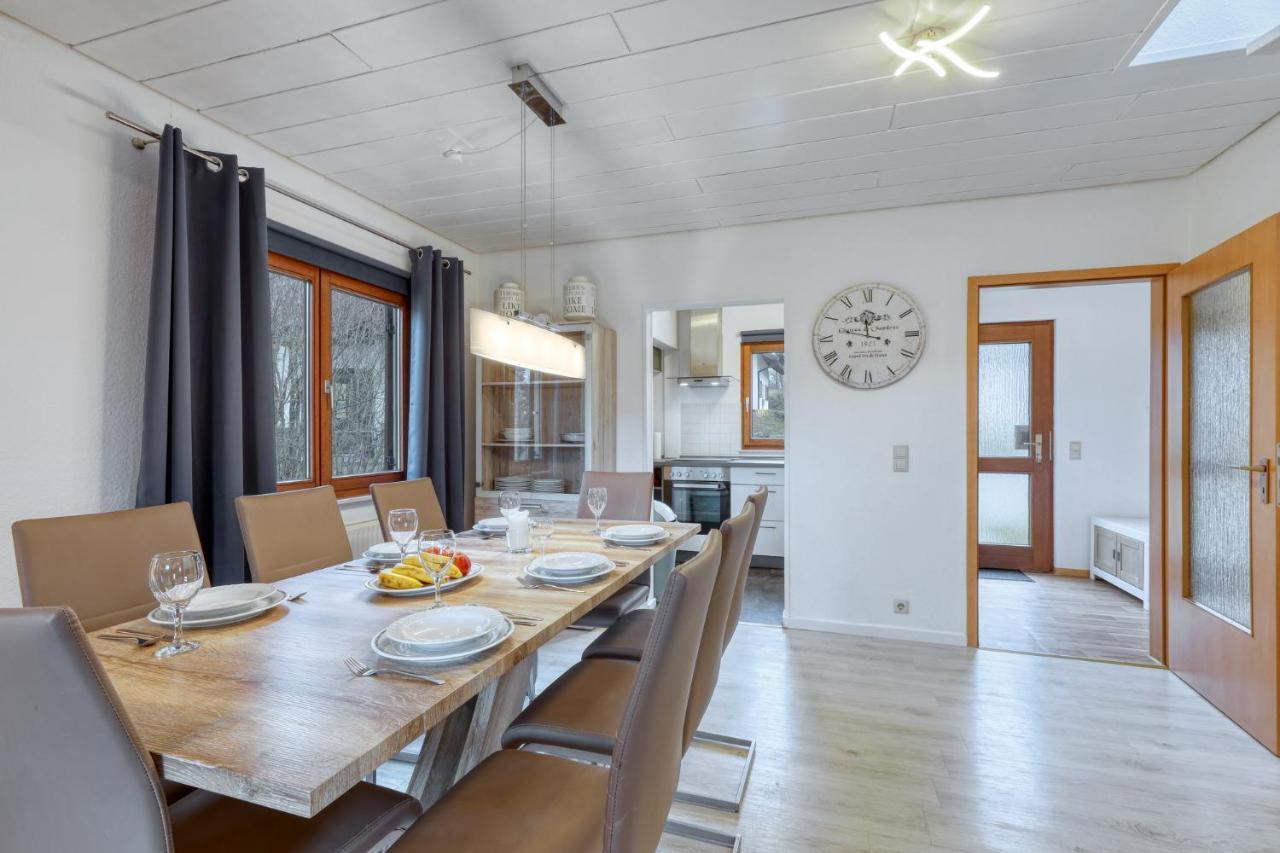 Seepark Kirchheim Ferienhaus Bei Zeta Mit Sauna Екстер'єр фото