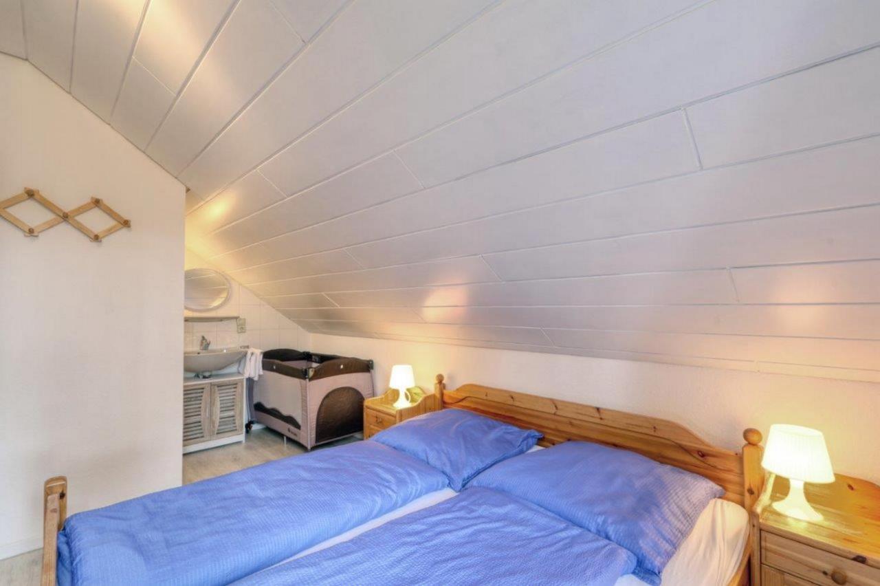 Seepark Kirchheim Ferienhaus Bei Zeta Mit Sauna Екстер'єр фото
