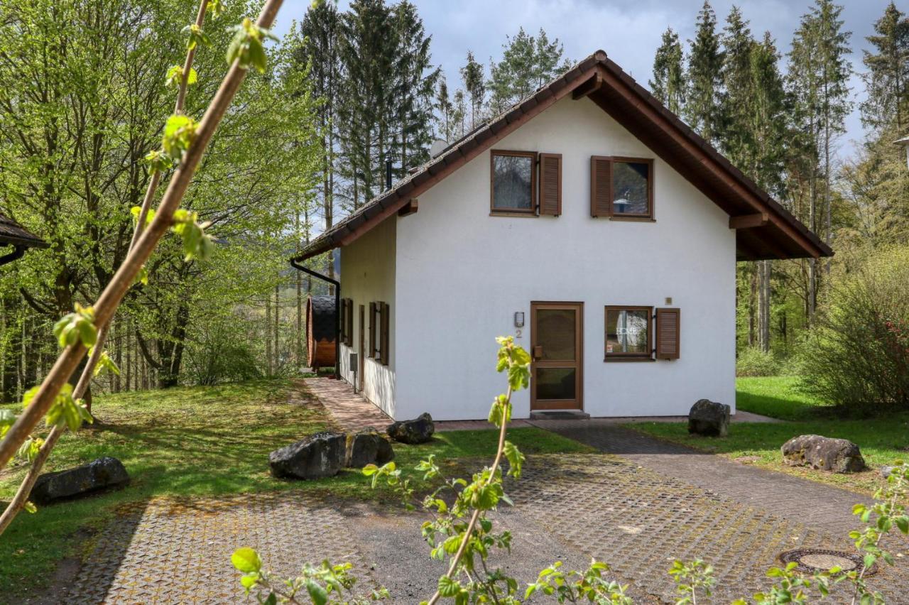 Seepark Kirchheim Ferienhaus Bei Zeta Mit Sauna Екстер'єр фото